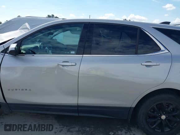 2020 Chevrolet Equinox LT with VIN 2GNAXTEV4L6134230, listed as a IAAI auction lot 43399800 with 122,008 mi miles and . Bid and sale history available at DreamBid. Image 14.