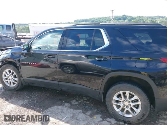2020 Chevrolet Traverse LT с VIN 1GNEVHKW6LJ305886, выставлен на аукционе IAAI как лот 42612482 с пробегом 91 440 миль миль и . История ставок и продаж доступна на DreamBid. Изображение 14.