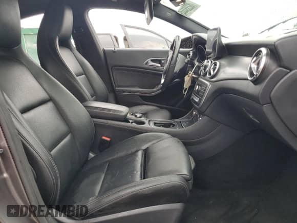 2019 Mercedes-Benz CLA 250 с VIN WDDSJ4EBXKN750671, выставлен на аукционе Copart как лот 82334445 с пробегом 101 636 миль миль и Чистый • Clean title. История ставок и продаж доступна на DreamBid. Изображение 7.