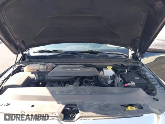 2021 Ram 1500 Big Horn z VIN 1C6RREFM9MN712074, wystawiony jako IAAI lot #42960665 z przebiegiem 44 477 mil mil oraz . Historia ofert i sprzedaży dostępna na DreamBid. Obrazek 10.