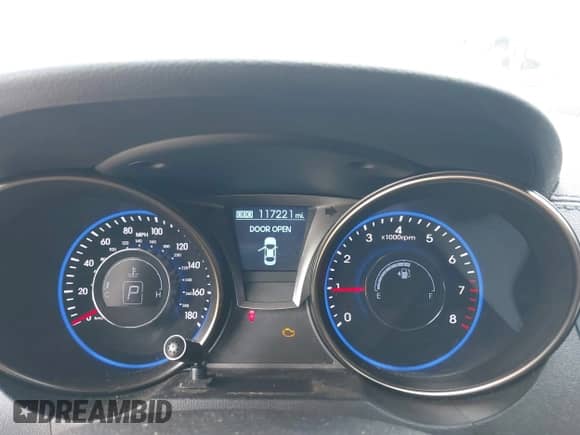 2015 Hyundai Genesis Coupe 3.8L Base с VIN KMHHT6KJ4FU129441, выставлен на аукционе IAAI как лот 42941219 с пробегом 117 221 миль миль и . История ставок и продаж доступна на DreamBid. Изображение 7.