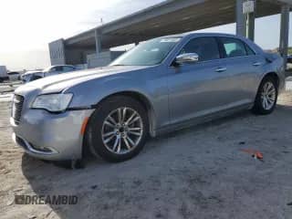 2017 Chrysler 300 C с VIN 2C3CCAEG6HH570693, выставлен на аукционе Copart как лот 70591465 с пробегом 95 602 миль миль и Чистый • Clean title. История ставок и продаж доступна на DreamBid. Изображение 1.