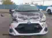 2015 Toyota Prius One z VIN JTDKDTB33F1575685, wystawiony jako IAAI lot #43508333 z przebiegiem 121 064 mil mil oraz . Historia ofert i sprzedaży dostępna na DreamBid. Obrazek 13.