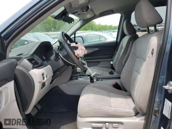 2021 Honda Pilot EX with VIN 5FNYF6H33MB025906, listed as a Copart auction lot 58487745 with 37,037 mi miles and Salvage title. Bid and sale history available at DreamBid. Image 7.