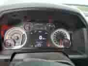 2017 Ram 1500 Big Horn z VIN 1C6RR6LT8HS582880, wystawiony jako Copart lot #57553305 z przebiegiem 113 749 mil mil oraz Szkoda całkowita • Salvage title. Historia ofert i sprzedaży dostępna na DreamBid. Obrazek 9.