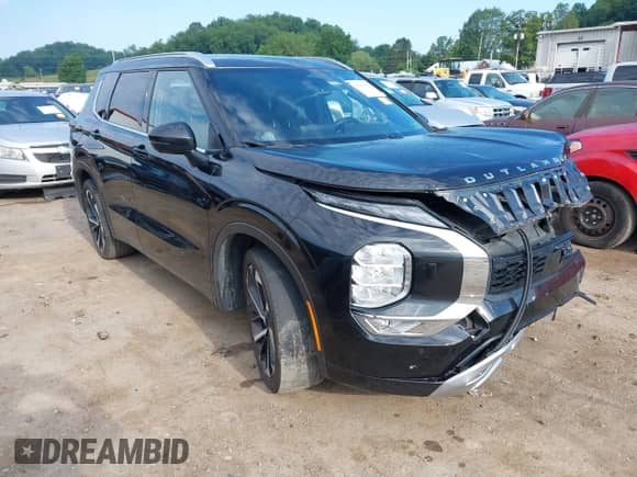 2023 Mitsubishi Outlander SEL z VIN JA4J4VA87PZ019896, wystawiony jako IAAI lot #42646987 z przebiegiem 22 494 mil mil oraz . Historia ofert i sprzedaży dostępna na DreamBid. Obrazek 1.