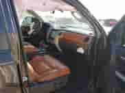 2020 Toyota Tundra Platinum с VIN 5TFGY5F16LX268034, выставлен на аукционе IAAI как лот 41204808 с пробегом 80 218 миль миль и . История ставок и продаж доступна на DreamBid. Изображение 5.