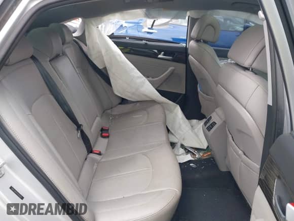 2015 Hyundai Sonata Limited z VIN 5NPE34AF5FH033529, wystawiony jako IAAI lot #42828783 z przebiegiem 182 317 mil mil oraz . Historia ofert i sprzedaży dostępna na DreamBid. Obrazek 8.