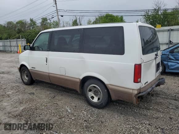 2000 Chevrolet Astro с VIN 1GNDM19W5YB202794, выставлен на аукционе Copart как лот 55563265 с пробегом 388 545 миль миль и Списание • Salvage title. История ставок и продаж доступна на DreamBid. Изображение 2.