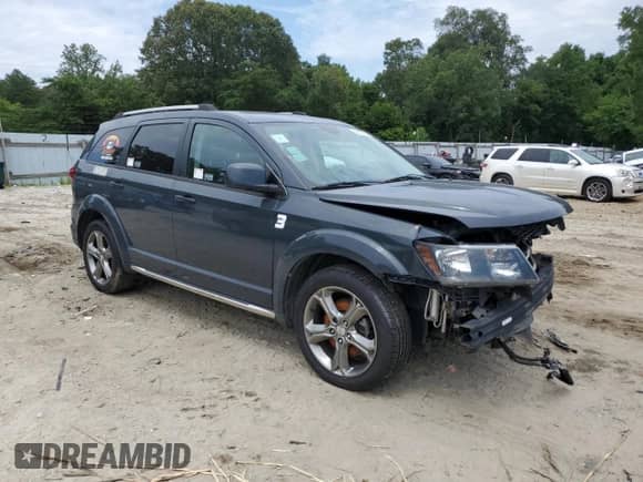 2017 Dodge Journey Crossroad Plus with VIN 3C4PDDGG2HT578810, listed as a Copart auction lot 64097045 with 256,113 mi miles and Salvage title. Bid and sale history available at DreamBid. Image 4.