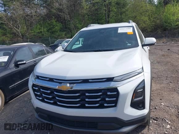 2025 Chevrolet Equinox FWD LT с VIN 3GNAXHEG3SL211520, выставлен на аукционе IAAI как лот 41837600 с пробегом 4 582 миль миль и . История ставок и продаж доступна на DreamBid. Изображение 12.