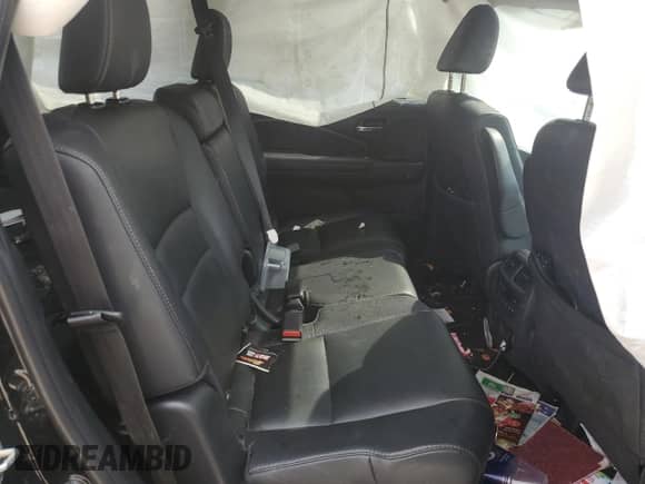 2020 Honda Pilot Touring 8-Passenger с VIN 5FNYF6H9XLB025131, выставлен на аукционе Copart как лот 65047365 с пробегом 74 920 миль миль и Списание • Salvage title. История ставок и продаж доступна на DreamBid. Изображение 11.