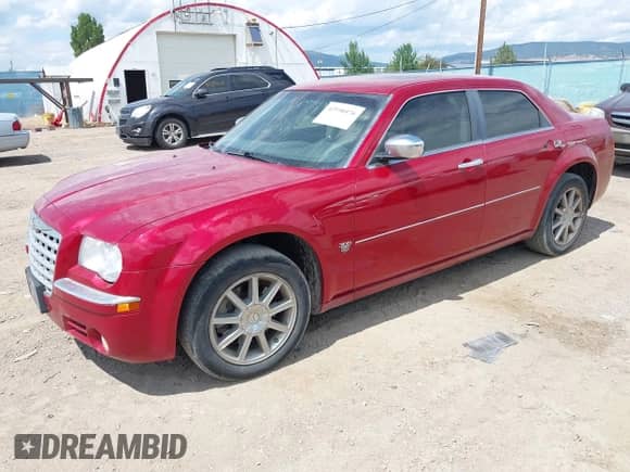 2007 Chrysler 300 C with VIN 2C3KK63H67H827549, listed as a IAAI auction lot 42590476 with 216,263 mi miles and . Bid and sale history available at DreamBid. Image 2.