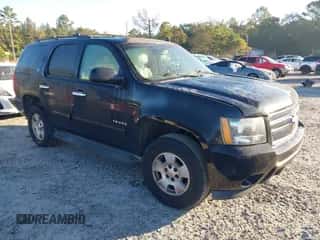 2013 Chevrolet Tahoe LT with VIN 1GNSCBE00DR365744, listed as a IAAI auction lot 43497588 with 224,242 mi miles and . Bid and sale history available at DreamBid. Image 1.