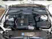 2010 BMW 5 Series 528i xDrive z VIN WBANV1C51AC159787, wystawiony jako Copart lot #71794105 z przebiegiem Nie podano mil oraz Szkoda całkowita • Salvage title. Historia ofert i sprzedaży dostępna na DreamBid. Obrazek 11.