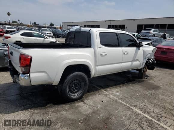 2022 Toyota Tacoma SR5 с VIN 3TMAZ5CN1NM170922, выставлен на аукционе Copart как лот 58293135 с пробегом 37 614 миль миль и Чистый • Clean title. История ставок и продаж доступна на DreamBid. Изображение 3.