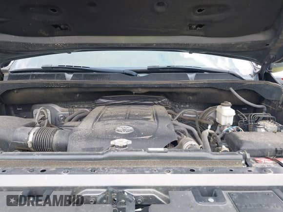 2018 Toyota Tundra SR с VIN 5TFUW5F18JX766256, выставлен на аукционе IAAI как лот 42727526 с пробегом Не указан миль и . История ставок и продаж доступна на DreamBid. Изображение 10.