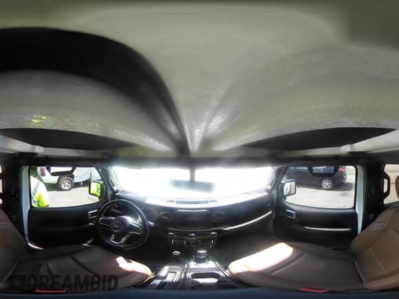 2021 Jeep Wrangler Unlimited Sahara Altitude z VIN 1C4HJXEN7MW518395, wystawiony jako IAAI lot #42484314 z przebiegiem 55 000 mil mil oraz . Historia ofert i sprzedaży dostępna na DreamBid. Obrazek 18.