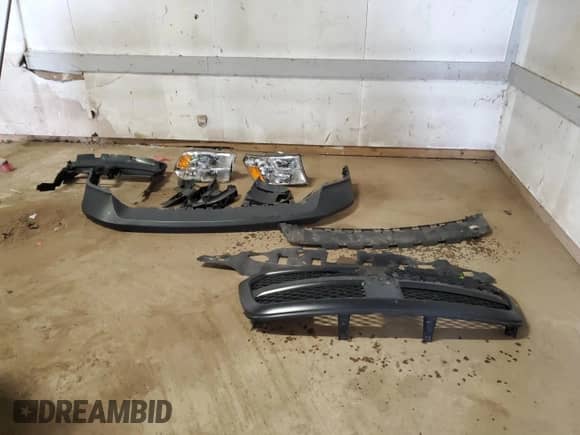 2023 Ram 1500 Tradesman z VIN 1C6RR7FT2PS537210, wystawiony jako Copart lot #56388985 z przebiegiem 62 140 mil mil oraz Czysty tytuł • Clean title. Historia ofert i sprzedaży dostępna na DreamBid. Obrazek 12.