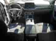 2025 Chevrolet Blazer LT z VIN 3GNKBHR48SS202966, wystawiony jako Copart lot #69056625 z przebiegiem 4 837 mil mil oraz Nie do naprawy • Non repairable. Historia ofert i sprzedaży dostępna na DreamBid. Obrazek 8.