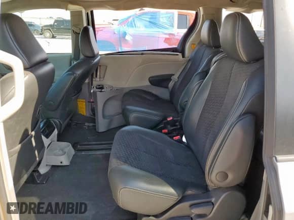 2011 Toyota Sienna SE with VIN 5TDXK3DC7BS049081, listed as a Copart auction lot 80009035 with 155,423 mi miles and Salvage title. Bid and sale history available at DreamBid. Image 11.
