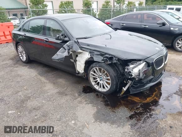 2013 BMW 7 Series 750Li xDrive with VIN WBAYF8C57DD140484, listed as a IAAI auction lot 43050769 with 89,062 mi miles and . Bid and sale history available at DreamBid. Image 1.