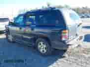 2005 Chevrolet Tahoe LT z VIN 1GNEC13T85J201856, wystawiony jako IAAI lot #41099372 z przebiegiem 303 169 mil mil oraz . Historia ofert i sprzedaży dostępna na DreamBid. Obrazek 3.