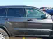 2018 Jeep Grand Cherokee Altitude с VIN 1C4RJEAG2JC339226, выставлен на аукционе IAAI как лот 41790740 с пробегом 100 008 миль миль и . История ставок и продаж доступна на DreamBid. Изображение 14.