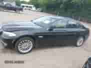 2013 BMW 5 Series 535i xDrive с VIN WBAFU7C58DDU67371, выставлен на аукционе IAAI как лот 42747753 с пробегом 137 150 миль миль и . История ставок и продаж доступна на DreamBid. Изображение 14.