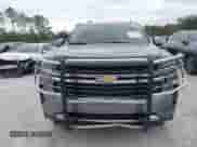 2022 Chevrolet Suburban LT z VIN 1GNSCCKD2NR147903, wystawiony jako IAAI lot #41544099 z przebiegiem 102 016 mil mil oraz . Historia ofert i sprzedaży dostępna na DreamBid. Obrazek 12.