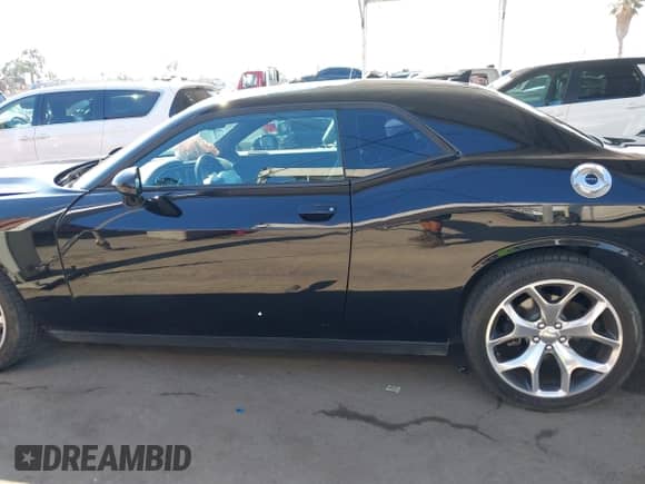 2016 Dodge Challenger SXT Plus with VIN 2C3CDZAG2GH317161, listed as a IAAI auction lot 43283440 with 75,086 mi miles and . Bid and sale history available at DreamBid. Image 15.