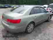 2009 Hyundai Sonata Limited с VIN 5NPEU46C09H487641, выставлен на аукционе IAAI как лот 42737582 с пробегом 186 062 миль миль и . История ставок и продаж доступна на DreamBid. Изображение 4.