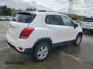 2022 Chevrolet Trax LT с VIN KL7CJPSM5NB564755, выставлен на аукционе Copart как лот 62010185 с пробегом 39 035 миль миль и Списание • Salvage title. История ставок и продаж доступна на DreamBid. Изображение 3.