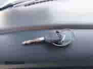 2005 Chevrolet Express Passenger z VIN 1GNFG15X151106869, wystawiony jako IAAI lot #42757318 z przebiegiem 102 844 mil mil oraz . Historia ofert i sprzedaży dostępna na DreamBid. Obrazek 11.