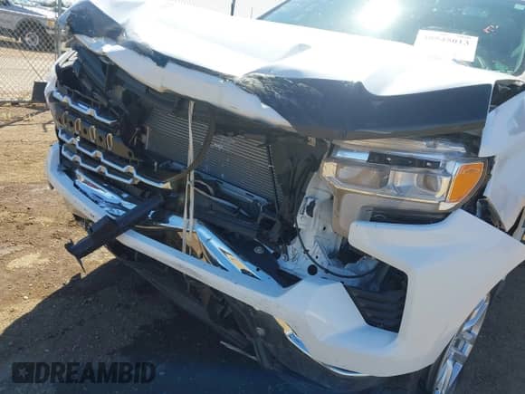 2022 Chevrolet Silverado 1500 LTZ with VIN 1GCUDGET6NZ634675, listed as a IAAI auction lot 40545013 with 44,674 mi miles and . Bid and sale history available at DreamBid. Image 6.