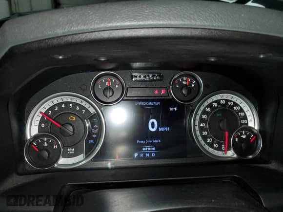 2014 Ram 1500 Big Horn z VIN 1C6RR7LGXES463720, wystawiony jako Copart lot #80359405 z przebiegiem 55 718 mil mil oraz Czysty tytuł • Clean title. Historia ofert i sprzedaży dostępna na DreamBid. Obrazek 9.