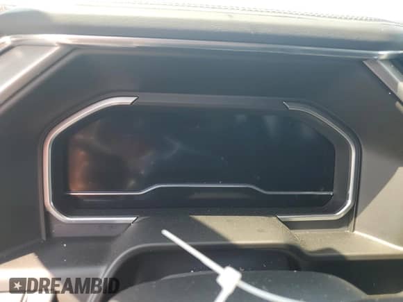 2023 GMC Sierra 1500 Denali z VIN 3GTUUGED7PG111838, wystawiony jako Copart lot #63683155 z przebiegiem Nie podano mil oraz Czysty tytuł • Clean title. Historia ofert i sprzedaży dostępna na DreamBid. Obrazek 9.