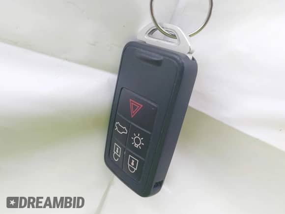 2015 Volvo S60 T5 Drive-E Premier with VIN YV140MFK4F2337702, listed as a IAAI auction lot 42771004 with 129,348 mi miles and . Bid and sale history available at DreamBid. Image 11.