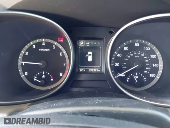 2017 Hyundai Santa Fe SE with VIN KM8SM4HF7HU178968, listed as a IAAI auction lot 43476014 with 262,225 mi miles and . Bid and sale history available at DreamBid. Image 7.