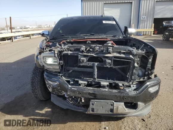 2017 GMC Sierra 1500 z VIN 1GTN2LEC6HZ262133, wystawiony jako Copart lot #48723185 z przebiegiem 29 377 mil mil oraz Szkoda całkowita • Salvage title. Historia ofert i sprzedaży dostępna na DreamBid. Obrazek 5.