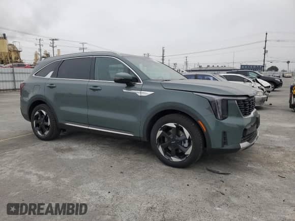 2025 Kia Sorento EX with VIN KNDRJDJHXS5323865, listed as a Copart auction lot 57111505 with 3,343 mi miles and Salvage title. Bid and sale history available at DreamBid. Image 4.