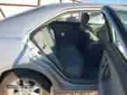 2010 Toyota Camry LE z VIN 4T4BF3EK6AR015746, wystawiony jako IAAI lot #43445956 z przebiegiem 142 480 mil mil oraz . Historia ofert i sprzedaży dostępna na DreamBid. Obrazek 8.