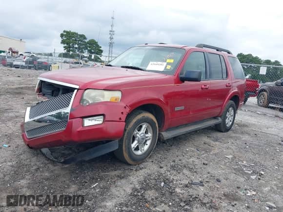 2008 Ford Explorer XLT z VIN 1FMEU63E88UA79924, wystawiony jako IAAI lot #42949201 z przebiegiem 227 539 mil mil oraz . Historia ofert i sprzedaży dostępna na DreamBid. Obrazek 20.