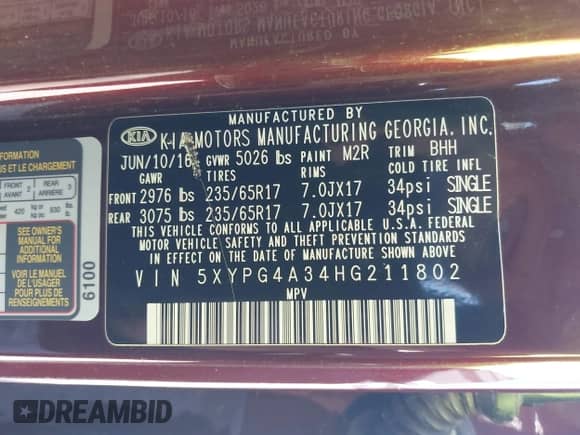 2017 Kia Sorento LX z VIN 5XYPG4A34HG211802, wystawiony jako IAAI lot #43358867 z przebiegiem 166 374 mil mil oraz . Historia ofert i sprzedaży dostępna na DreamBid. Obrazek 9.