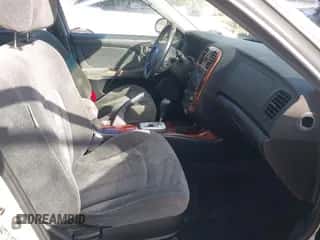 2003 Hyundai Sonata GLS with VIN KMHWF35H93A870185, listed as a IAAI auction lot 43397216 with 189,217 mi miles and . Bid and sale history available at DreamBid. Image 5.