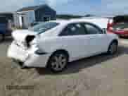 2009 Toyota Camry LE z VIN 4T1BE46KX9U806116, wystawiony jako Copart lot #85261255 z przebiegiem 196 982 mil mil oraz Czysty tytuł • Clean title. Historia ofert i sprzedaży dostępna na DreamBid. Obrazek 3.