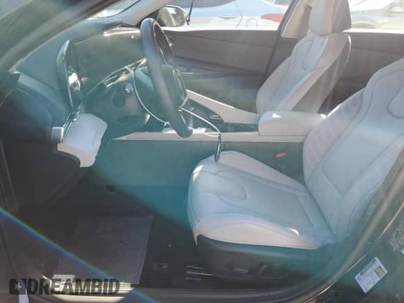 2025 Hyundai Elantra Limited with VIN KMHLN4DJ1SU132152, listed as a Copart auction lot 82442365 with 6,989 mi miles and Salvage title. Bid and sale history available at DreamBid. Image 7.
