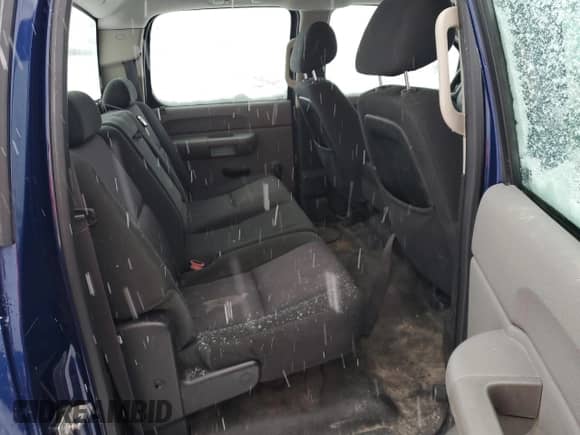 2013 Chevrolet Silverado 3500HD Work Truck с VIN 1GC4KZCG7DF241582, выставлен на аукционе Copart как лот 84818504 с пробегом 92 754 миль миль и Списание • Salvage title. История ставок и продаж доступна на DreamBid. Изображение 10.