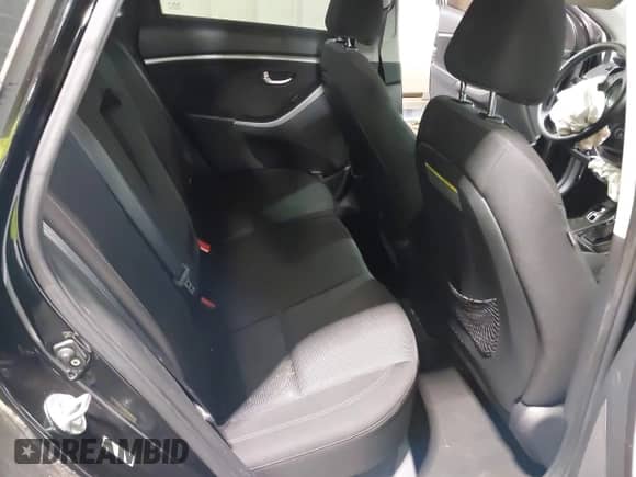 2013 Hyundai Elantra с VIN KMHD35LE4DU059463, выставлен на аукционе IAAI как лот 42557742 с пробегом 133 956 миль миль и . История ставок и продаж доступна на DreamBid. Изображение 8.