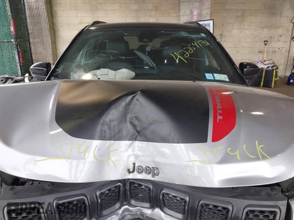 2023 Jeep Compass Trailhawk с VIN 3C4NJDDN9PT525281, выставлен на аукционе IAAI как лот 42254131 с пробегом 17 020 миль миль и . История ставок и продаж доступна на DreamBid. Изображение 10.